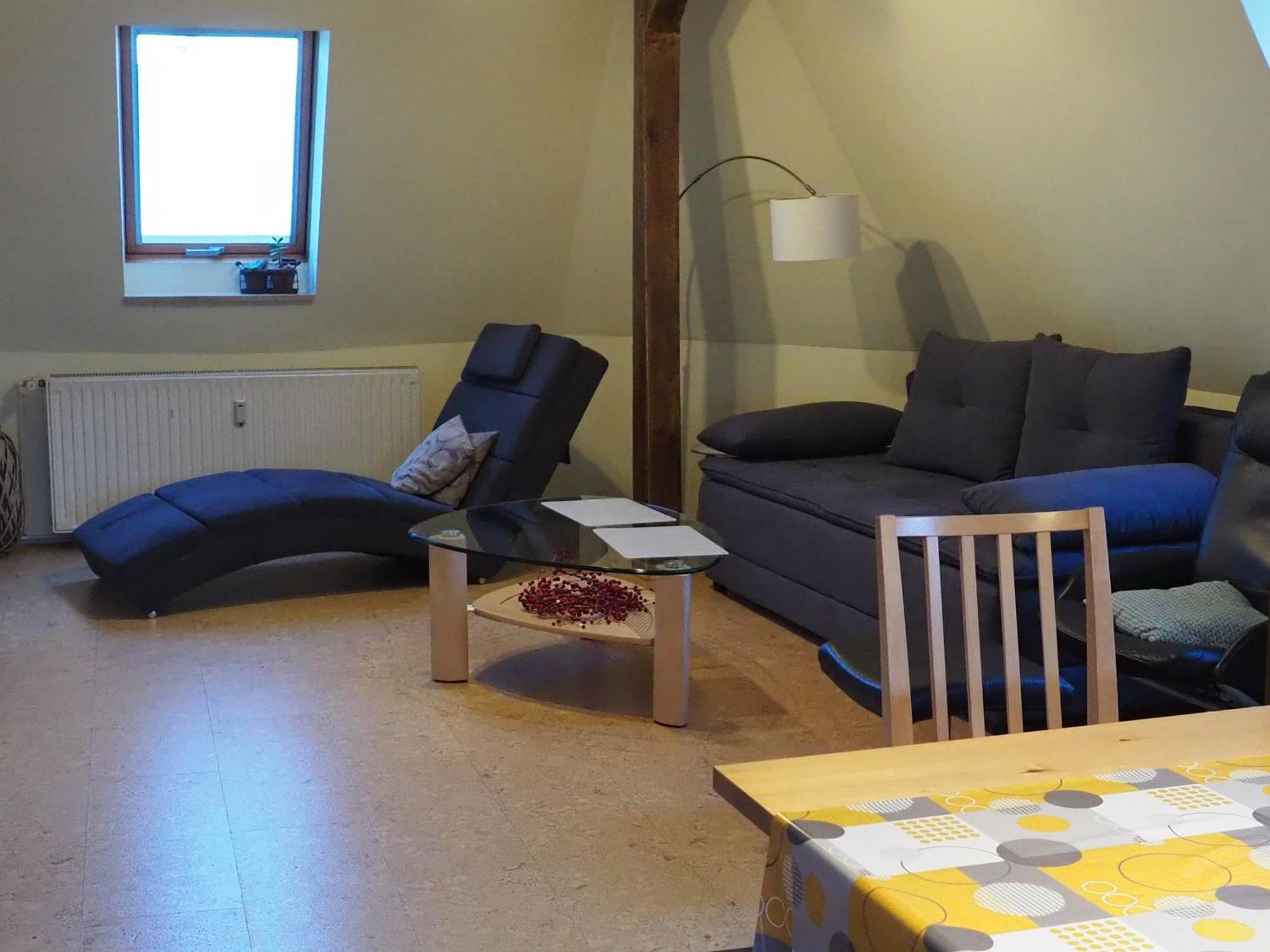 Jarmen Ferienwohnung Экстерьер фото